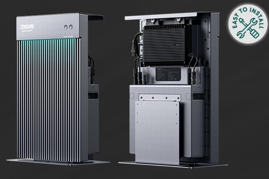 Der Zendure AIO 2400 Balkonkraftwerk Speicher bietet auf der Rückseite Anschlüsse und Stauraum für Wechselrichter und Kabel.